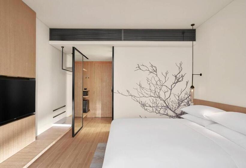 اتاق سوپریور با تخت بزرگ, Fairfield By Marriott South Binh Duong