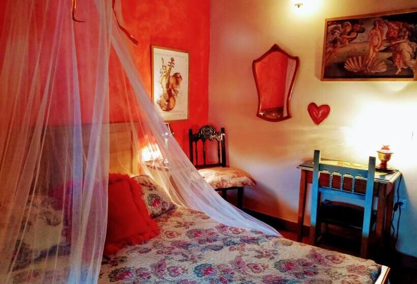 Номер Стандарт, La Quinta De Malu