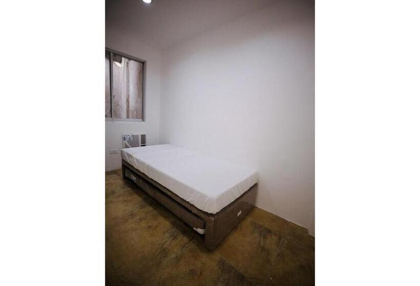 スタンダードシングルルーム, Oyo 789 Abn Residences