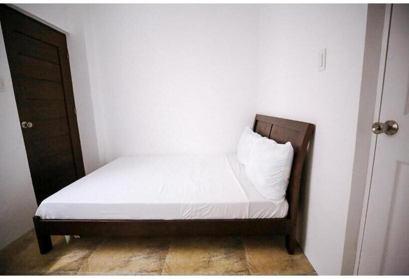 スタンダードルーム, Oyo 789 Abn Residences