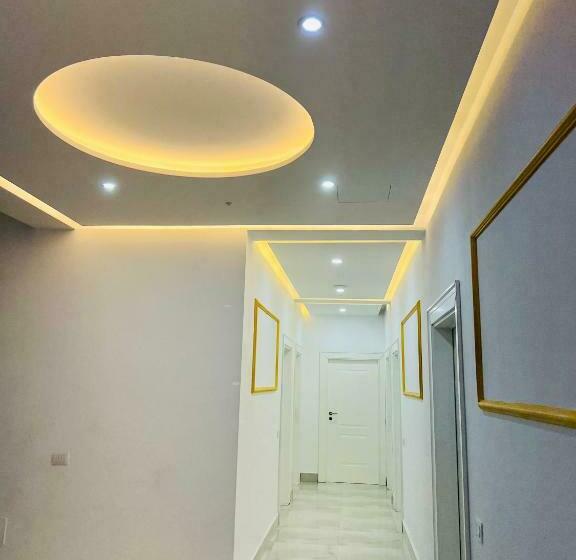 Трехместный Номер Стандарт с Балконом, Ujvara