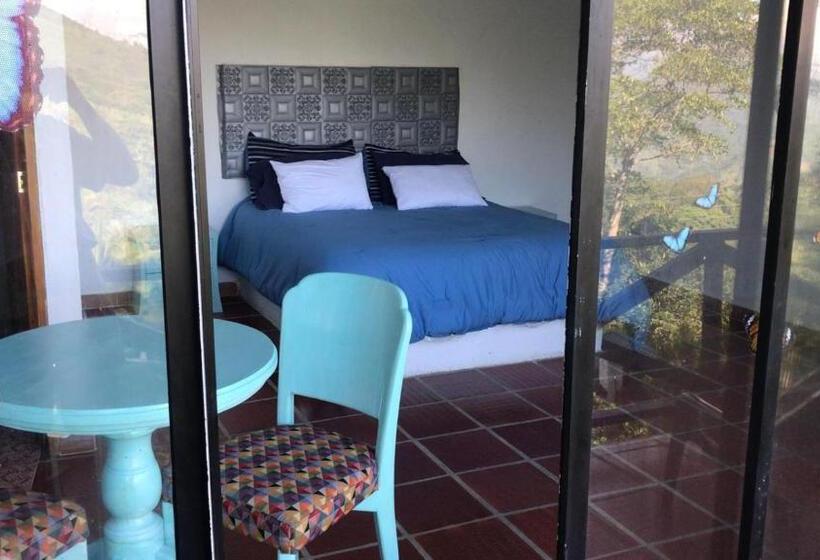 غرفة قياسية مطلة على الجبل, Waterfall El Paraíso   Cabañas, Jacuzzi, Piscina Y Cascada En Medio De La Naturaleza