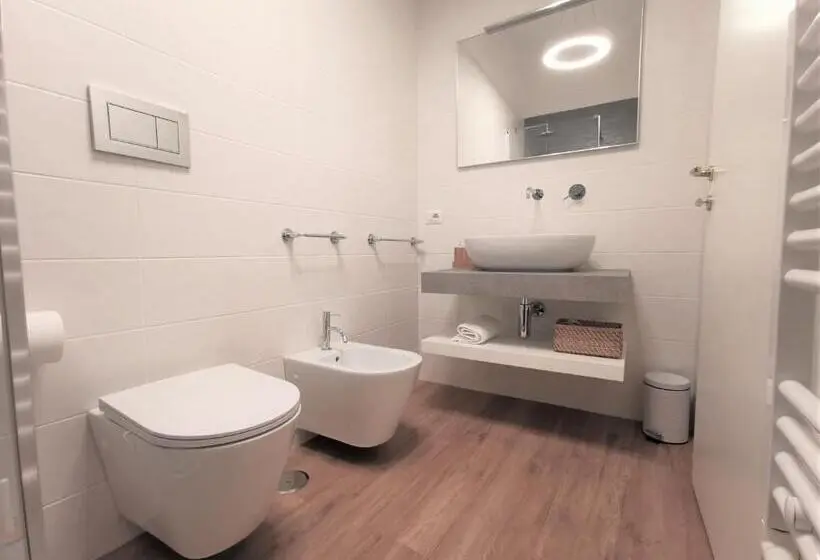 اتاق استاندارد با بالکن, Palazzo Pinto B&b   Brindisi
