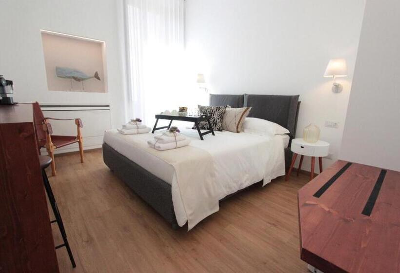 اتاق استاندارد با بالکن, Palazzo Pinto B&b Brindisi