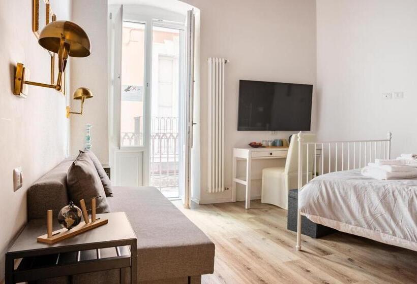 סוויטה עם נוף לעיר, Bari Landlord 8 Cathedral View With Self Check In