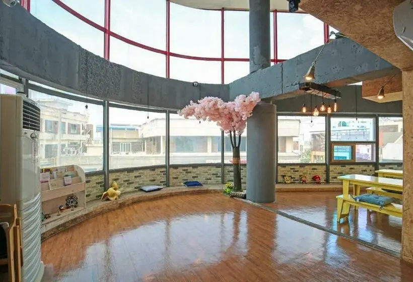 اتاق استاندارد, Dashim Guest House