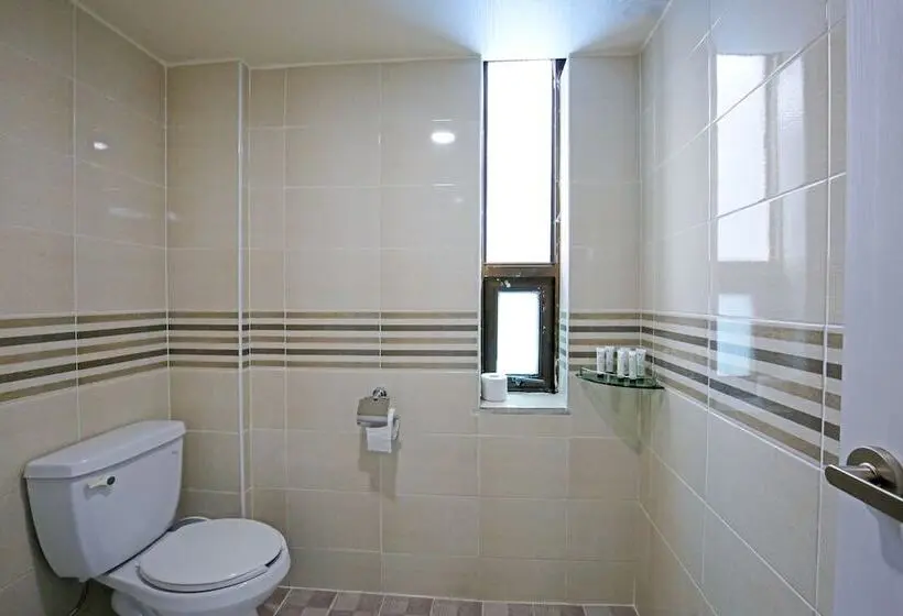 اتاق خانوادگی, Dashim Guest House