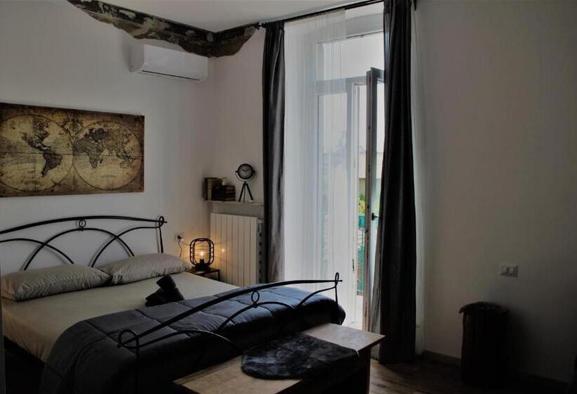 اتاق سوپریور سه تخته, Rial Maison