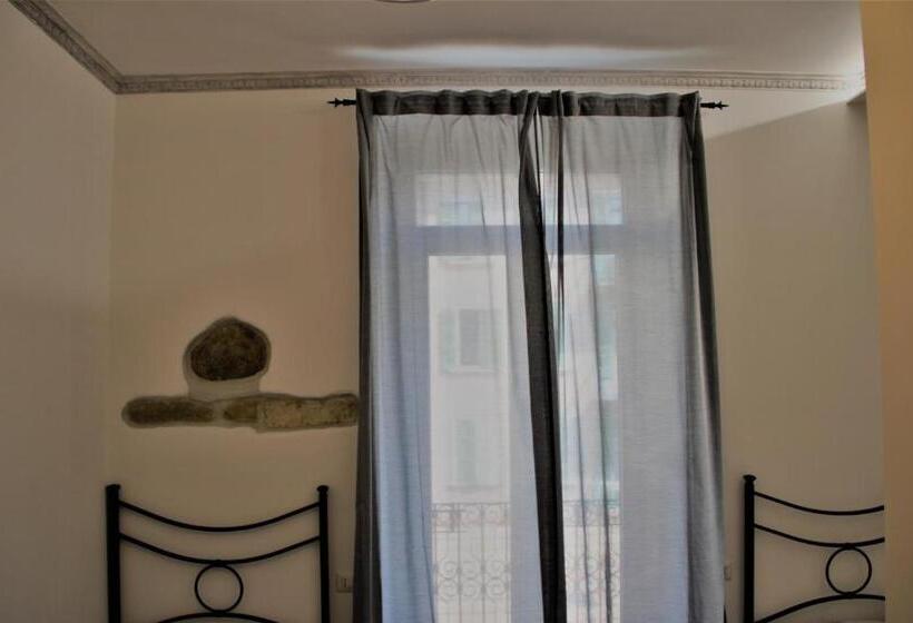 اتاق استاندارد, Rial Maison