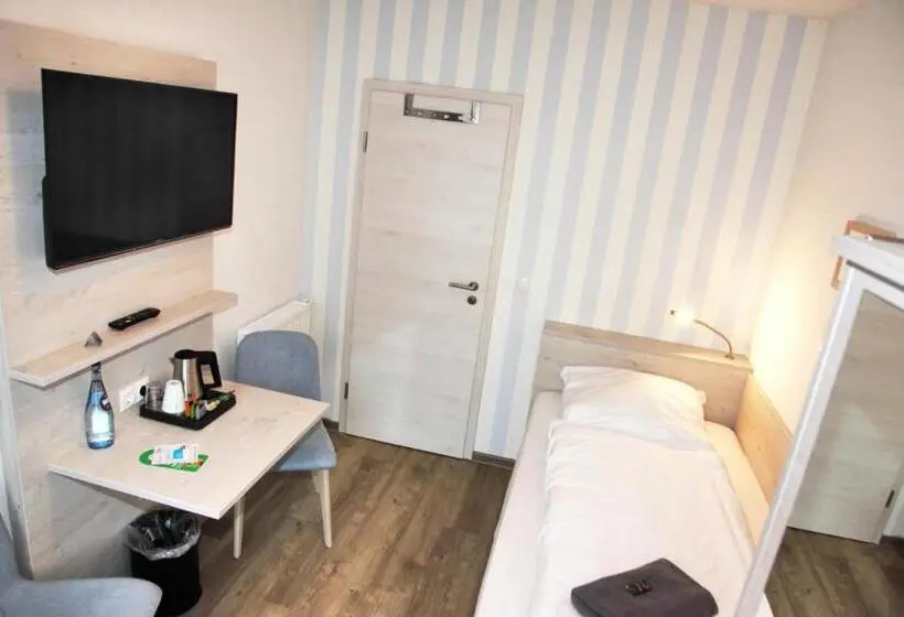 Standard Yhden Hengen Huone, Pension Norddeich