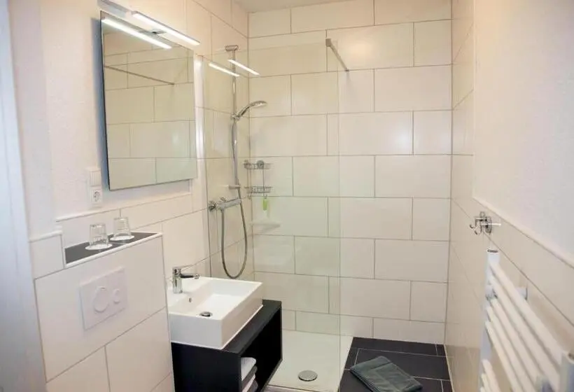 Deluxe-huone Parveke, Pension Norddeich