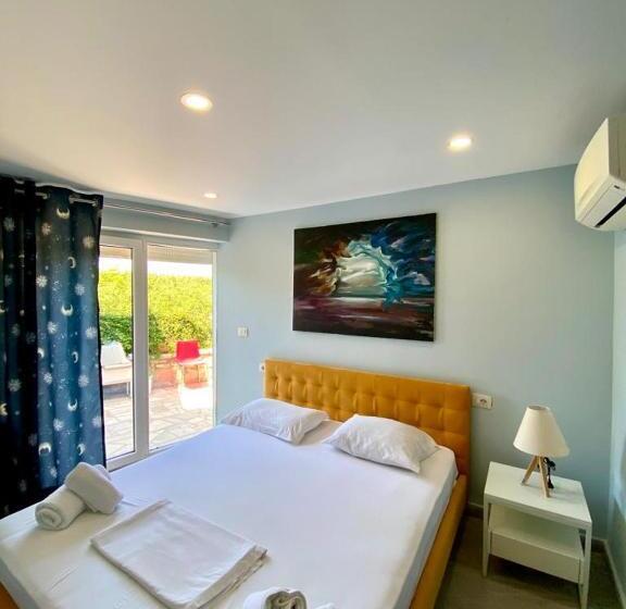 اتاق استاندارد با چشم‌انداز باغ, The Olives Terrace Residences