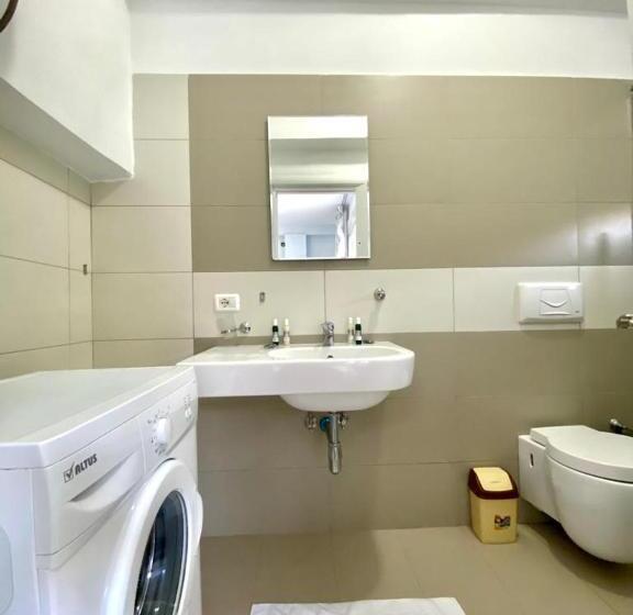 اتاق استاندارد با بالکن, The Olives Terrace Residences