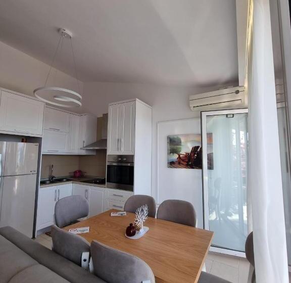 آپارتمان 1 خوابه با چشم‌انداز استخر, The Olives Terrace Residences