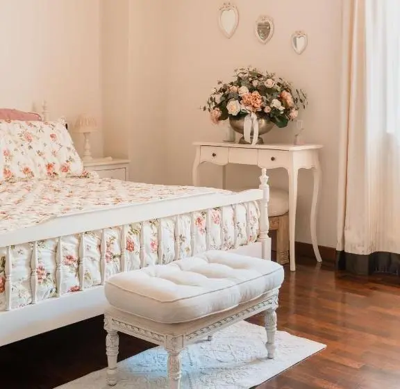 Perhehuone Puutarhanäkymä, Villa Diletta B&b