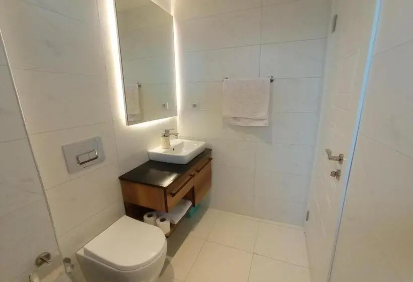 バルコニー付き1ベッドルームアパートメント, World Cities Residence
