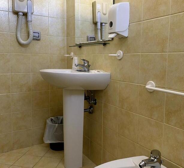 スタンダードルーム, Flying