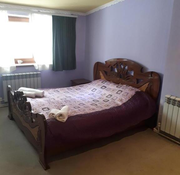 اتاق کلاسیک چهارنفره, Gah