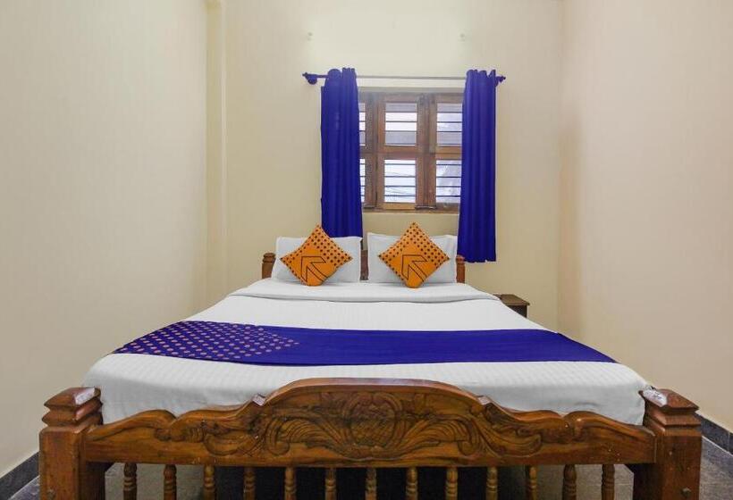 Номер Стандарт Трехместный, Spot On 77346 H K Residency