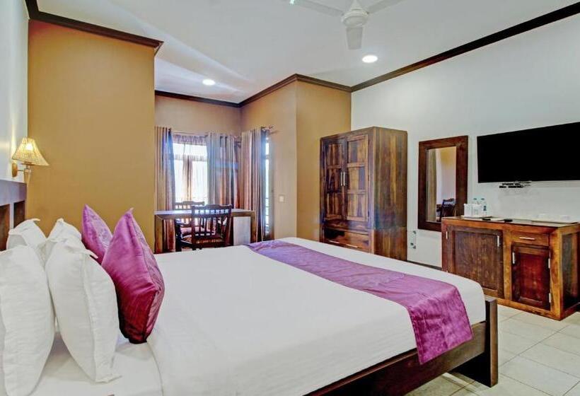 غرفة قياسية, Treebo Premium Travancore Palace Cherthala