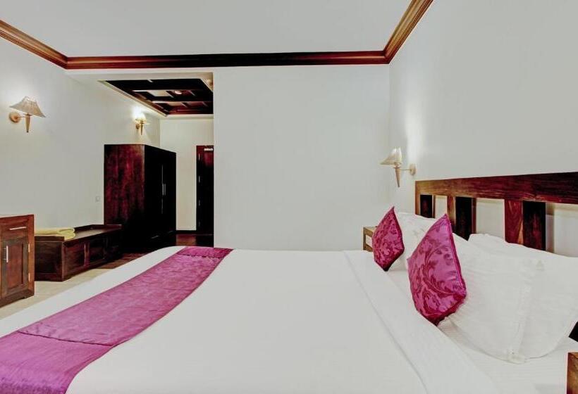 חדר דלוקס, Treebo Premium Travancore Palace Cherthala