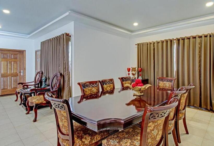 חדר סופריור, Treebo Premium Travancore Palace Cherthala