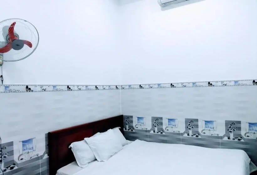 اتاق استاندارد, Nhà Nghỉ Đế Vương