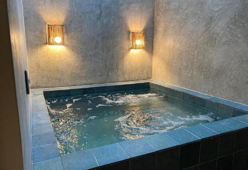 스위트 퀸침대, Pousada Villa Italiana