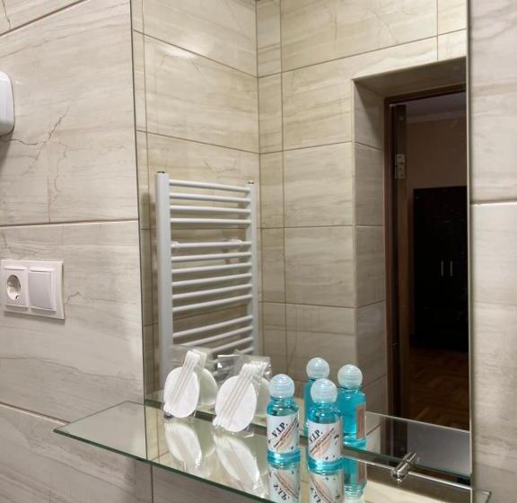 סוויטה, Villa Magda