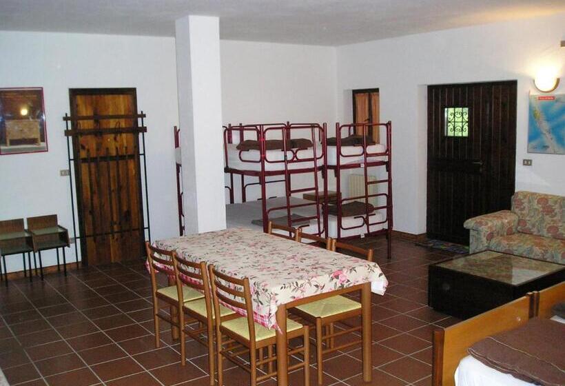 מיטה בחדר משותף, Dortoir De Ollomont