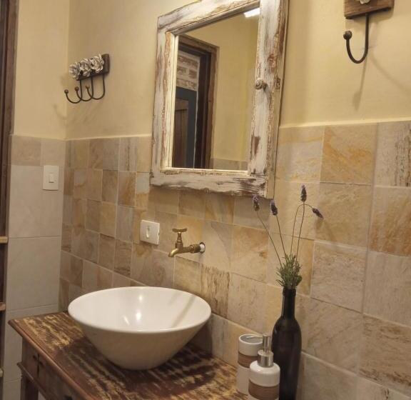 可观山景的小型套房, Pousada Vilarejo Das Oliveiras