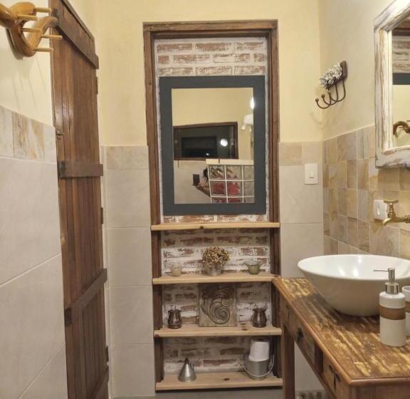 可观山景的小型套房, Pousada Vilarejo Das Oliveiras