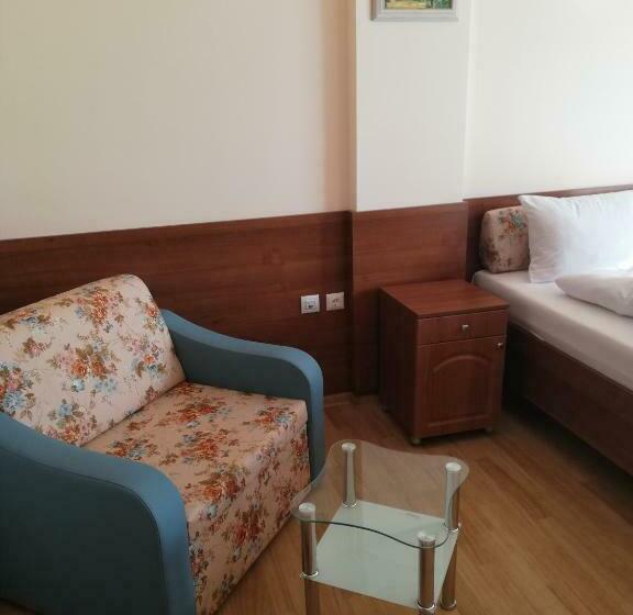 テラス付きスタンダードルーム, Balneo And Spa Complex Mineral Yagoda