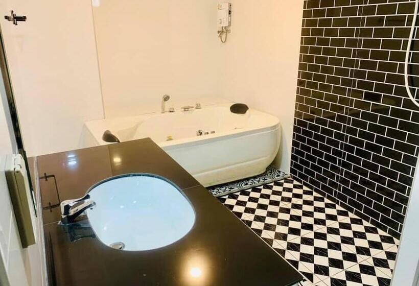 Люкс с гидромассажем, K2green