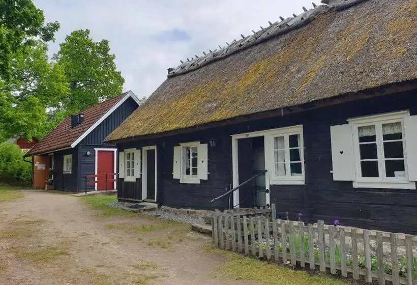 バス共有のスタンダードルーム, Hästveda Vandrarhem Och Stugor