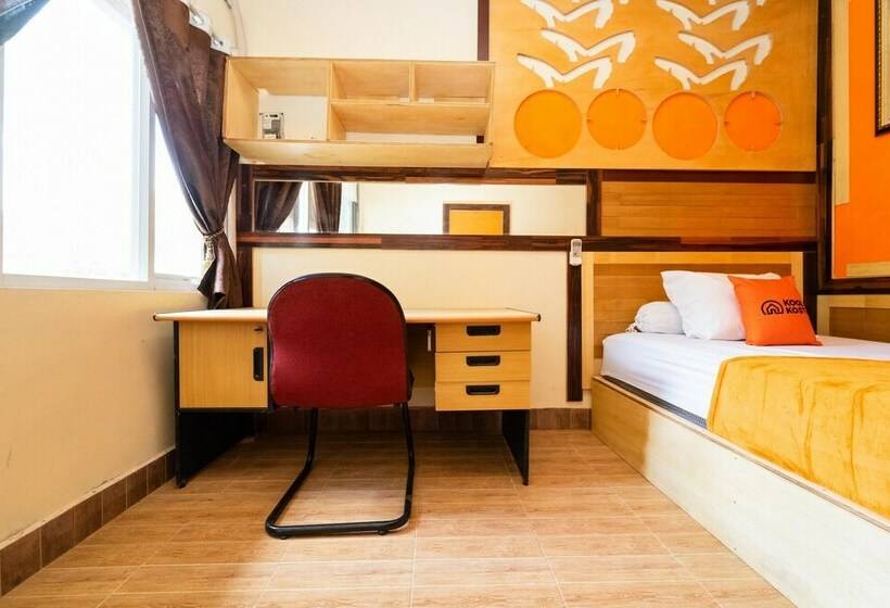 スタンダードシングルルーム, Koolkost Near University Of Indonesia