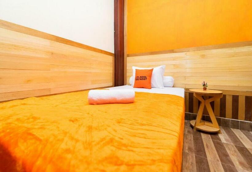スタンダードシングルルーム, Koolkost Near University Of Indonesia