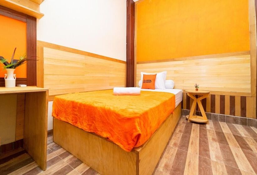 スタンダードシングルルーム, Koolkost Near University Of Indonesia