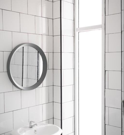 اتاق استاندارد با بالکن, Studio 41 Salayasai4