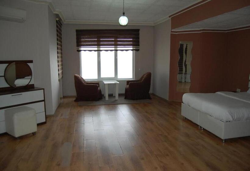 اتاق استاندارد با تخت بزرگ, Grand Koru Hotel Beach