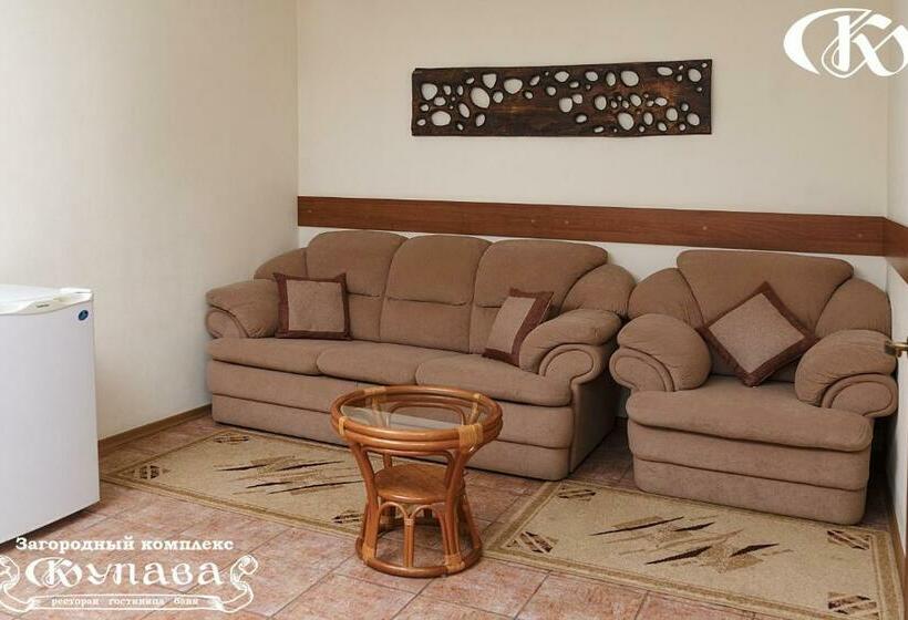 جناح جونيور, Complex Kupava