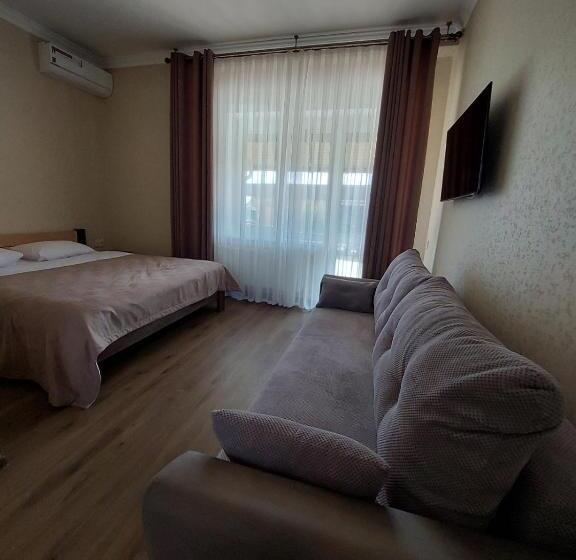 スイート, Dvir Litynskyi