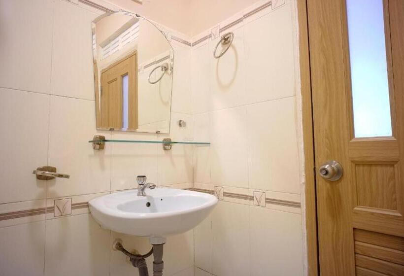 חדר קלאסי לשלושה, Oyo 75359 Thaiburi Thara Resort