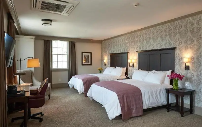 スーペリアールーム, The Groton Inn