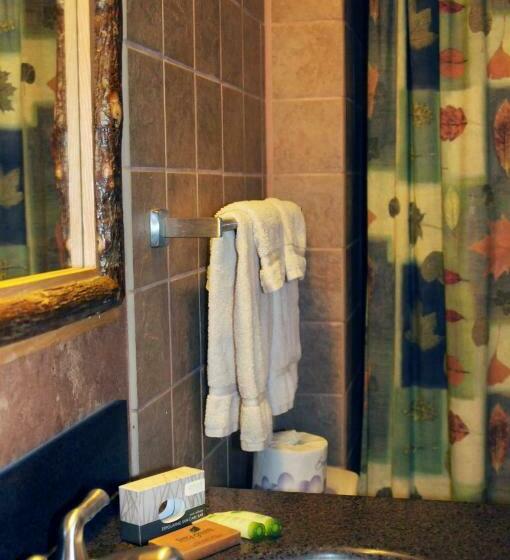 スタンダードルーム, Turkey Run Inn & Cabins