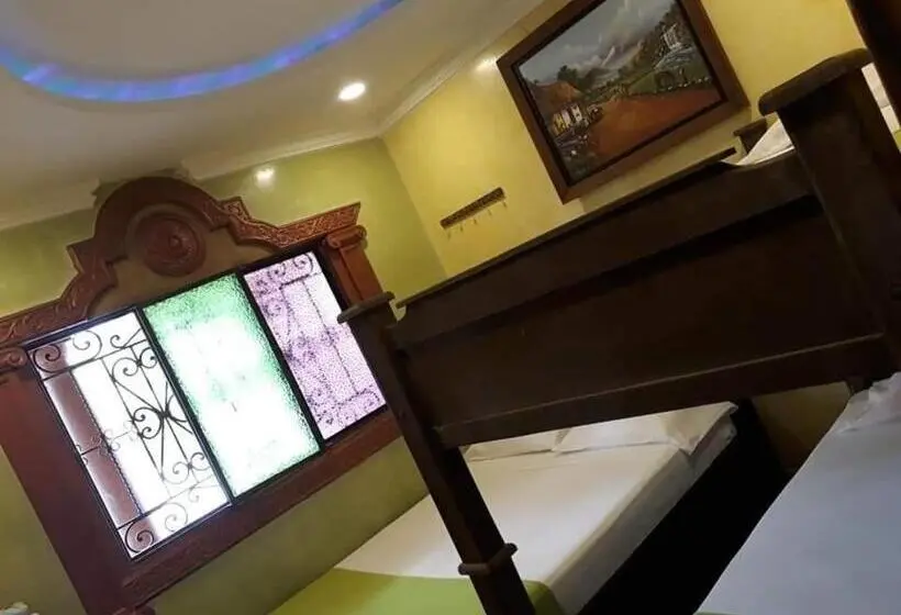 スタンダード４人部屋, Villa Imperio