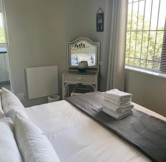 デラックスファミリールーム, Glenelg Road Guesthouse