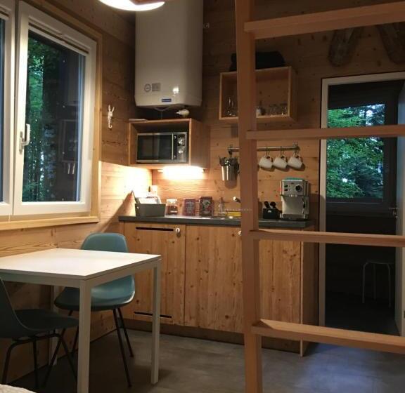 Четырехместный Номер Стандарт, Les Cabanes Du Mont