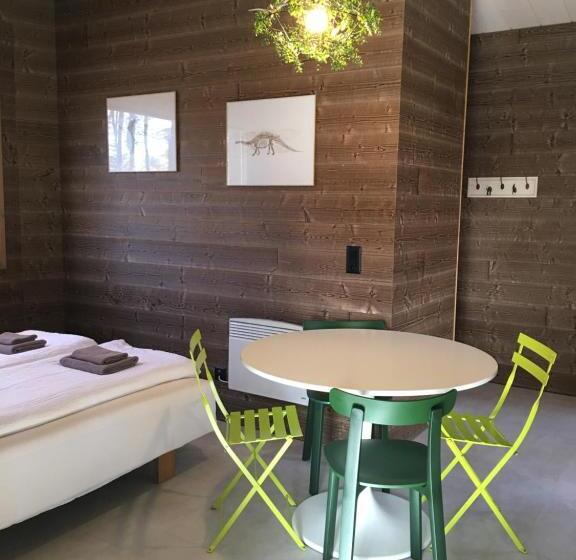 Семейный Номер, Les Cabanes Du Mont