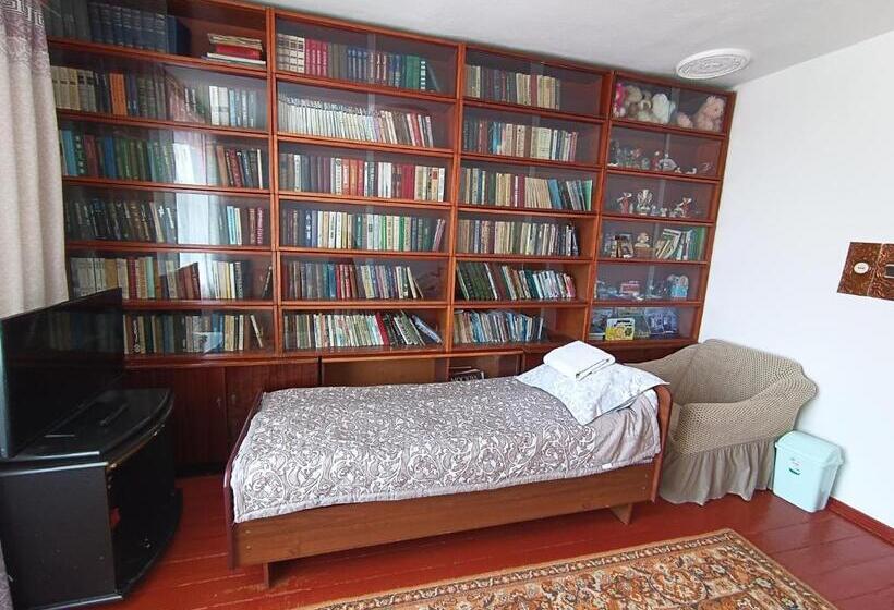 اتاق اکونومی, Meerim Guest House